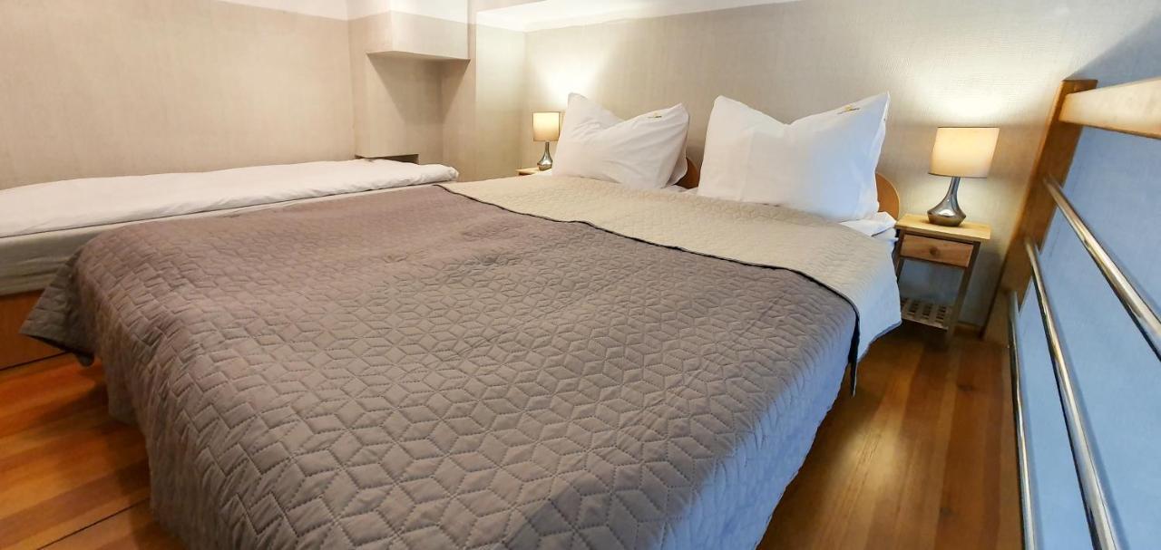 Holiday Home Slavia New S8 Miedzyzdroje Z Antresola I Balkonem Przy Plazy Kültér fotó