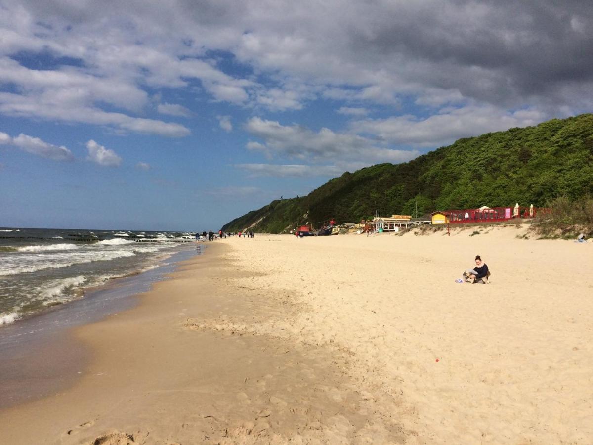 Holiday Home Slavia New S8 Miedzyzdroje Z Antresola I Balkonem Przy Plazy Kültér fotó