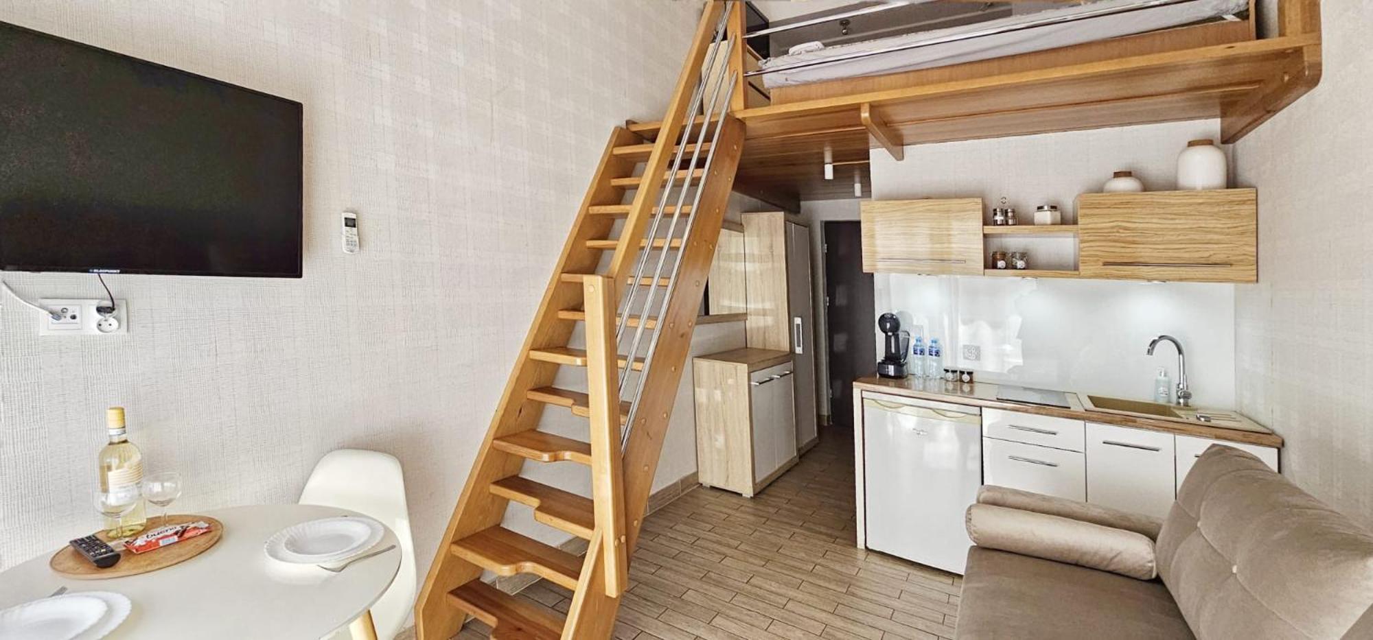 Holiday Home Slavia New S8 Miedzyzdroje Z Antresola I Balkonem Przy Plazy Kültér fotó